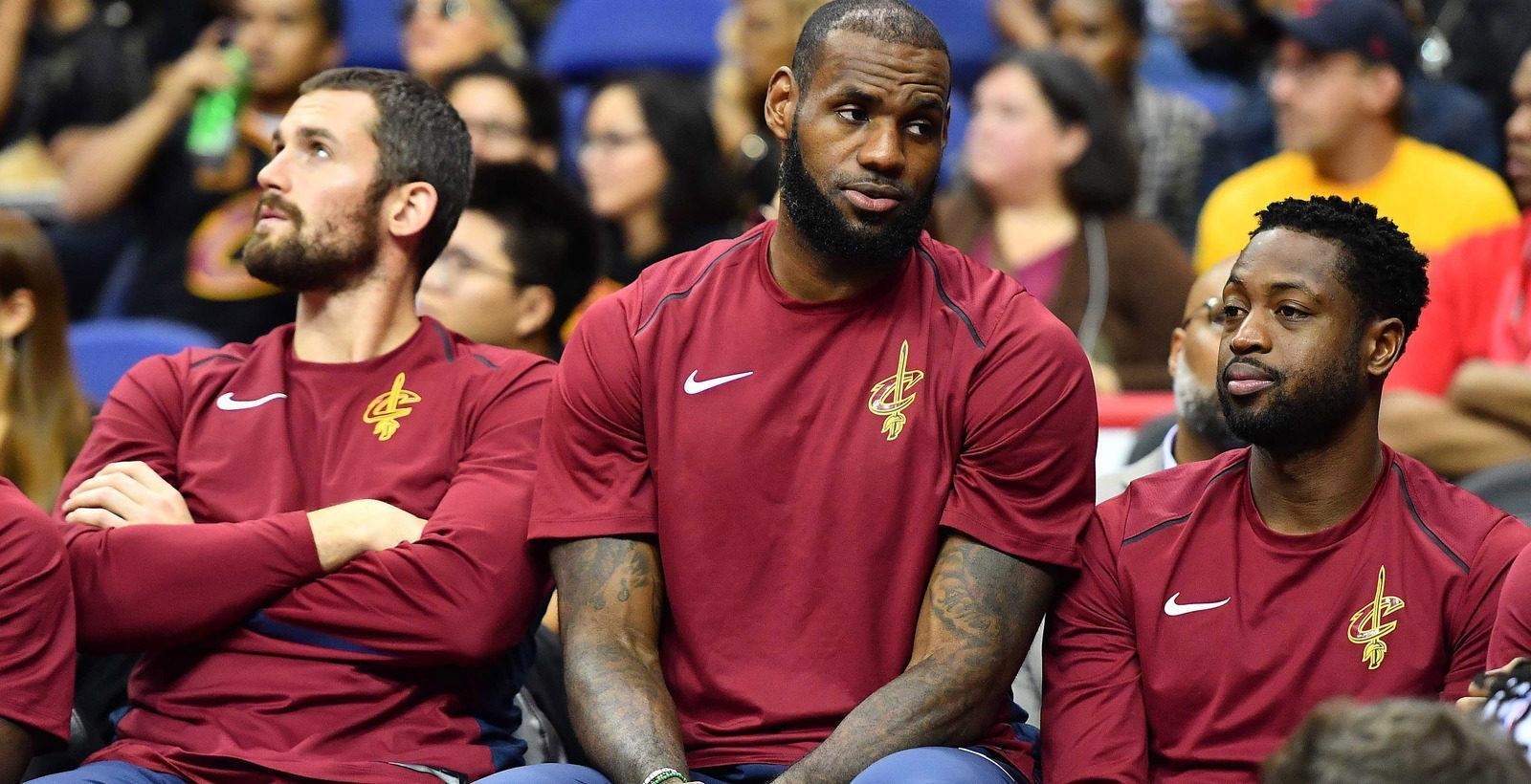 爱游戏在线入口 -关于里尔窗口期更衣室发声，志在全明星赛名次提升，更衣室稳定，轮换策略成焦点的信息