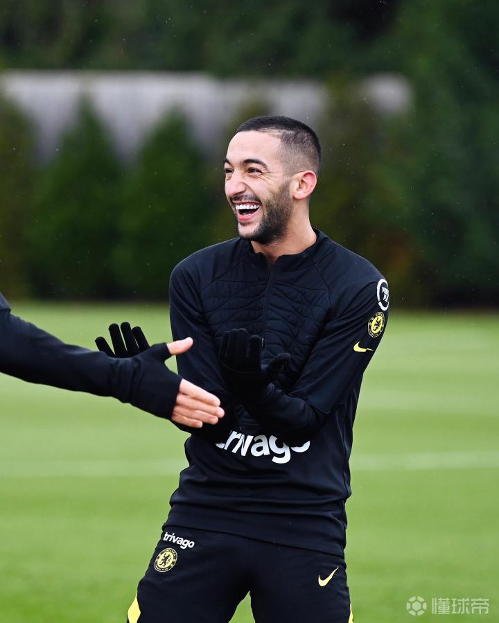 爱游戏体育入口 -萨克拉门托国王发布备战花絮；清晨伤情更新；英超任务艰巨；训练强度明显提升 